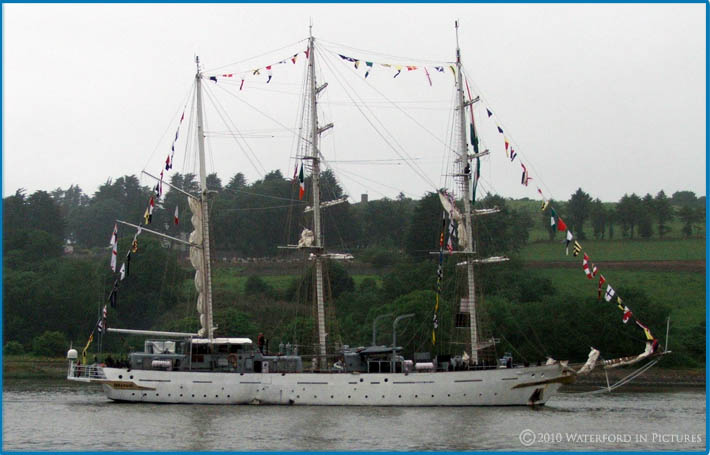 Waterford In Pictures - Tall Ships Waterford City 2005 